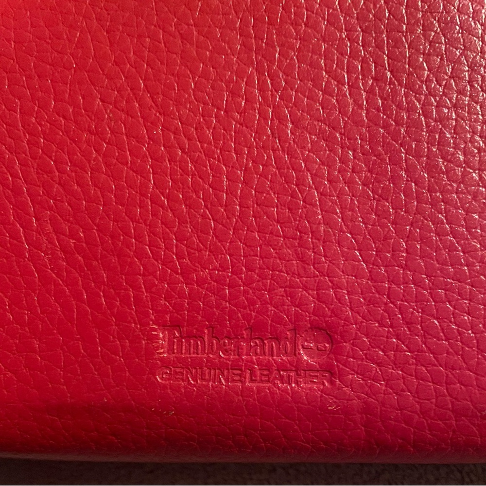 Timberland Bold Red Leather Wallet - Picture 3 of 11